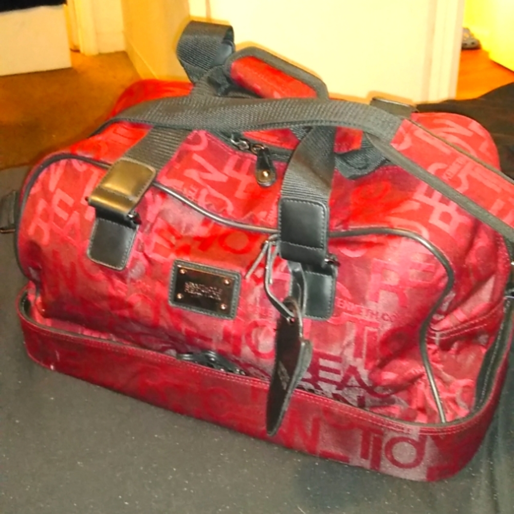 Kenneth Cole reaction travel bag